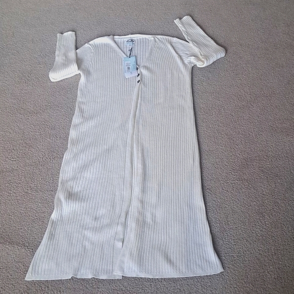 Future Collective Sweaters - Womens NEW FUTURE COLLECTIVE Duster Sweater L